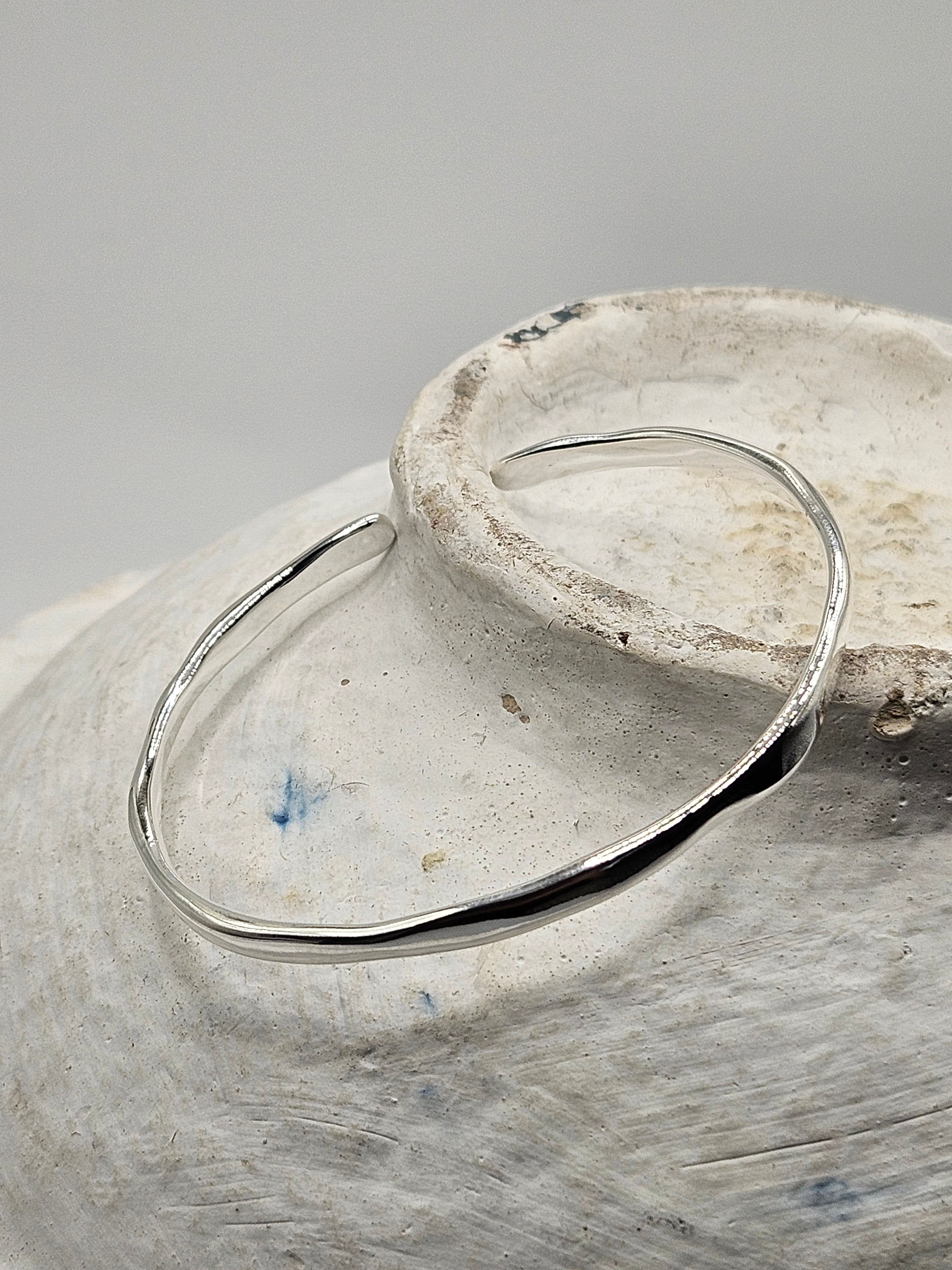 Arton Bangle - Vie Jewelry