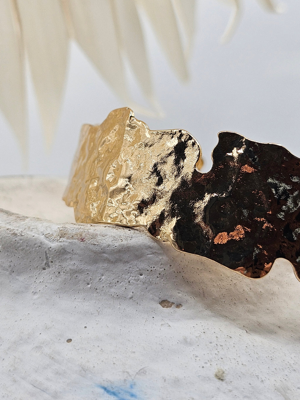 Harrison Bangle - Vie Jewelry