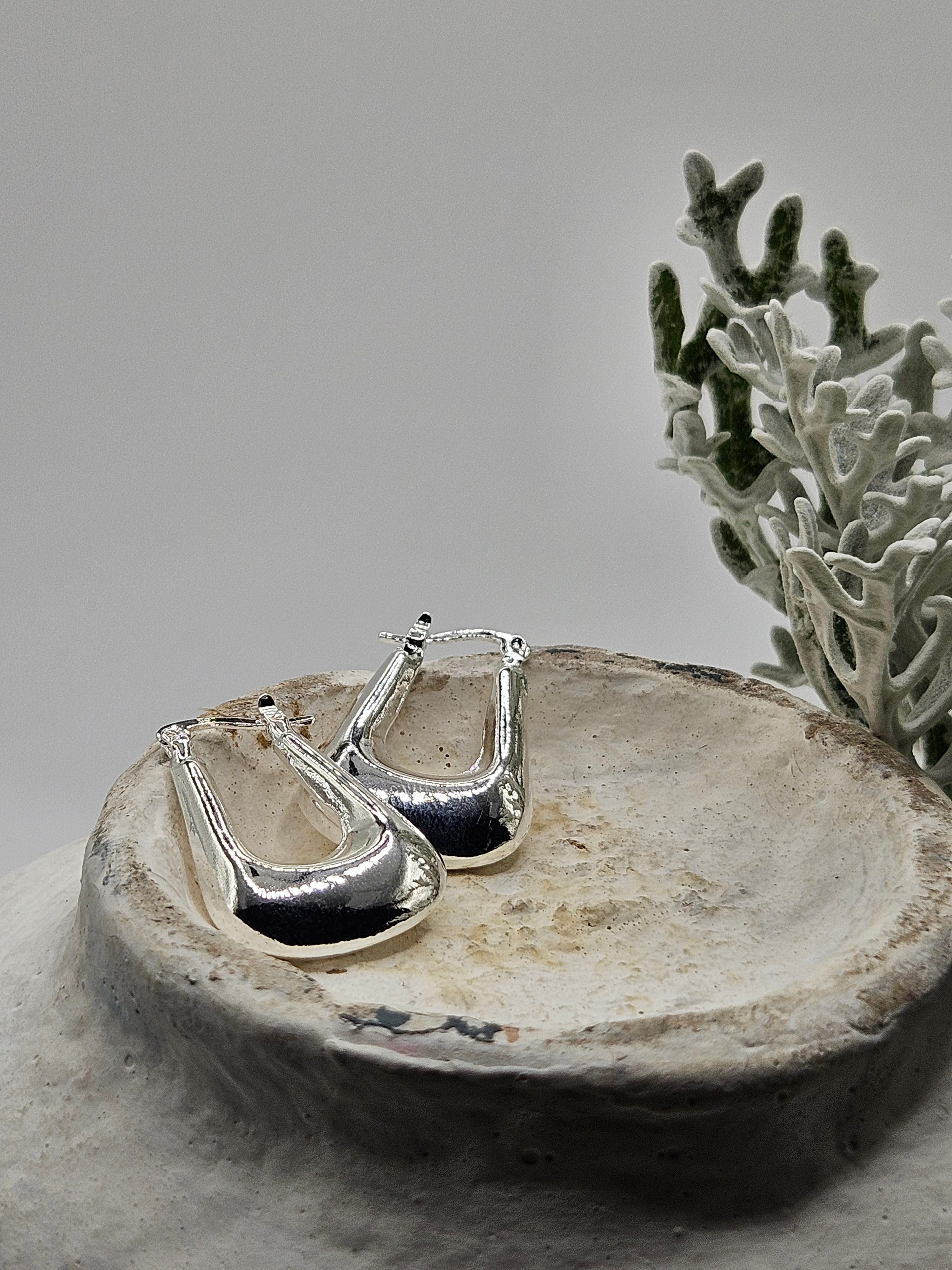Besson Earrings - Vie Jewelry
