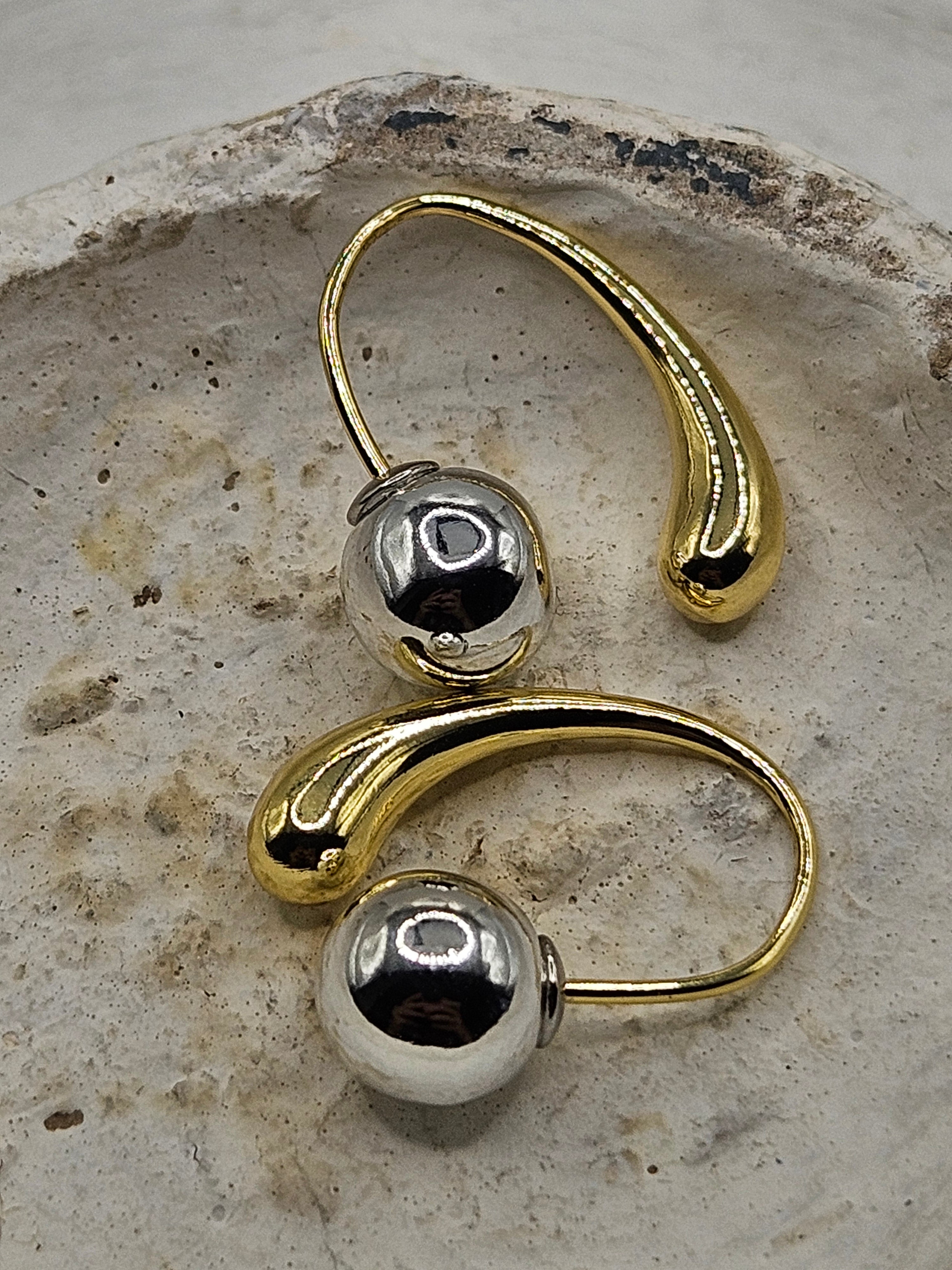 Dobson Earrings - Vie Jewelry