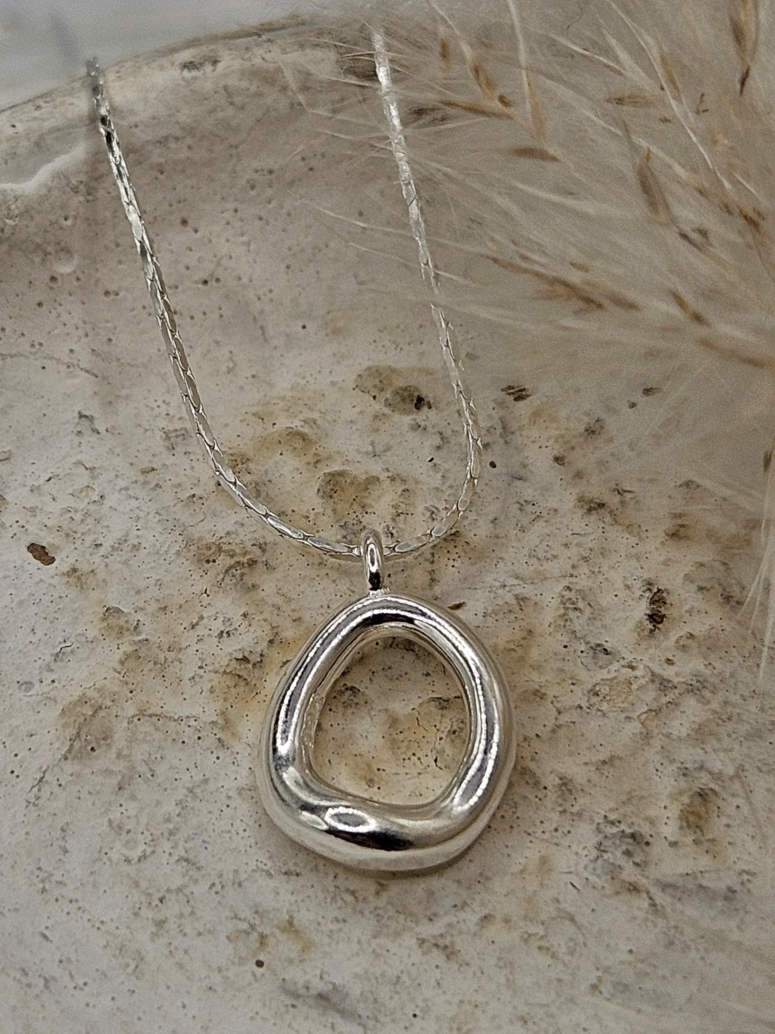 Circle of Love - Vie Jewelry