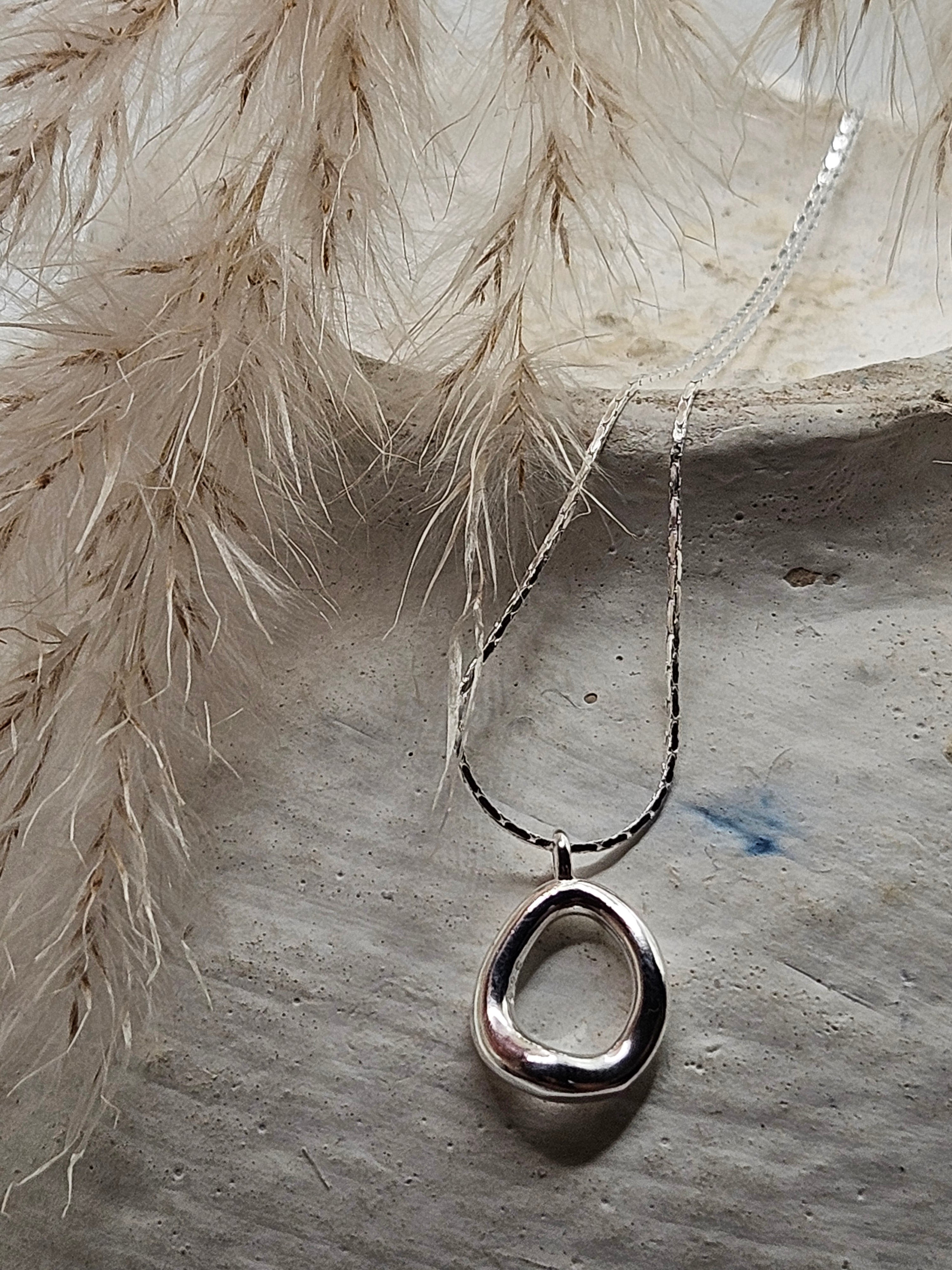 Circle of Love - Vie Jewelry