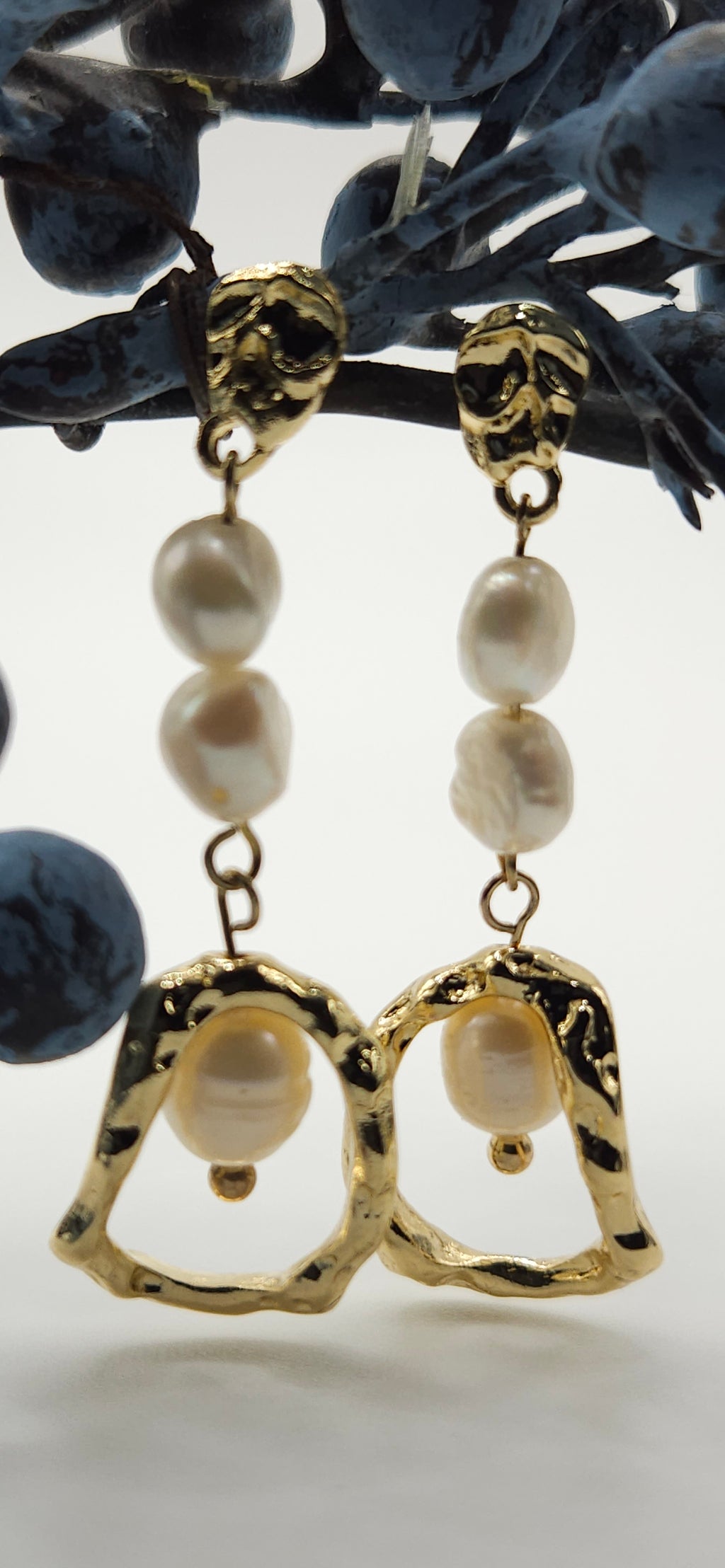 Cassa Pearl Earrings - Vie Jewelry