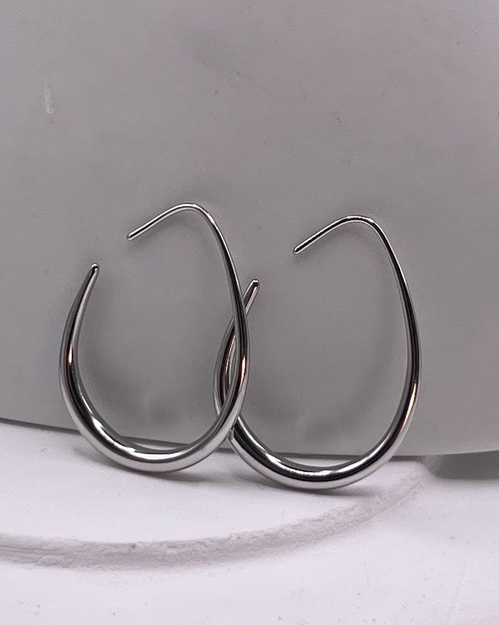 Elta Earrings - Vie Jewelry