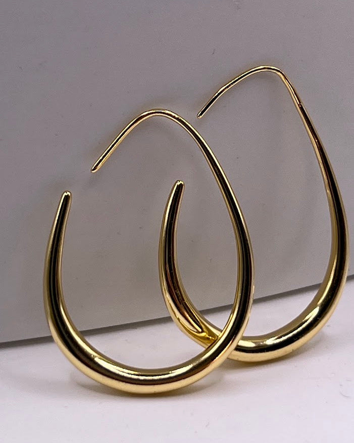 Elta Earrings - Vie Jewelry
