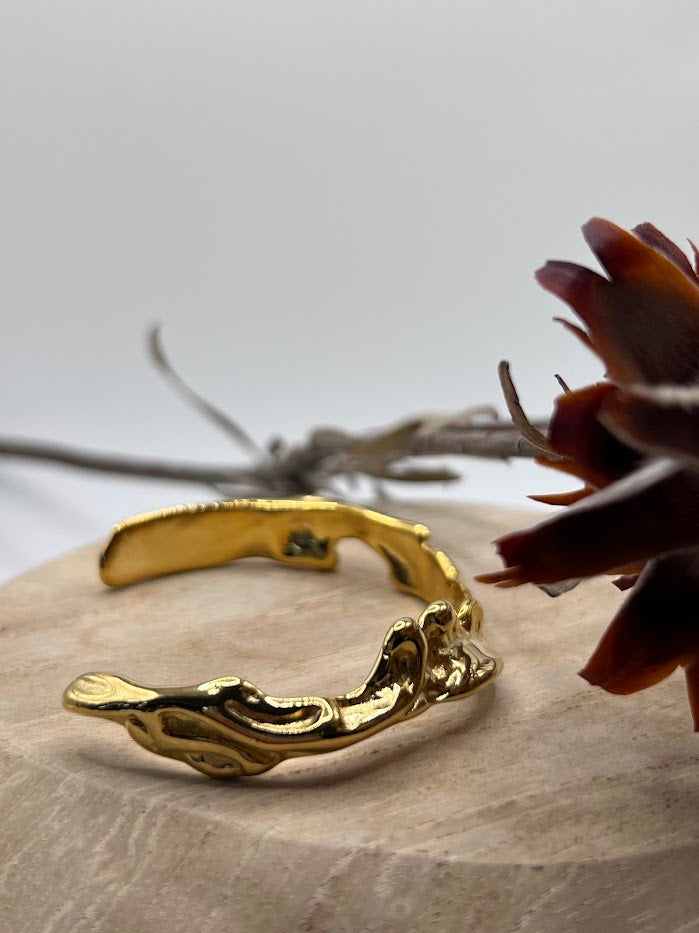 Burton Bangle - Vie Jewelry