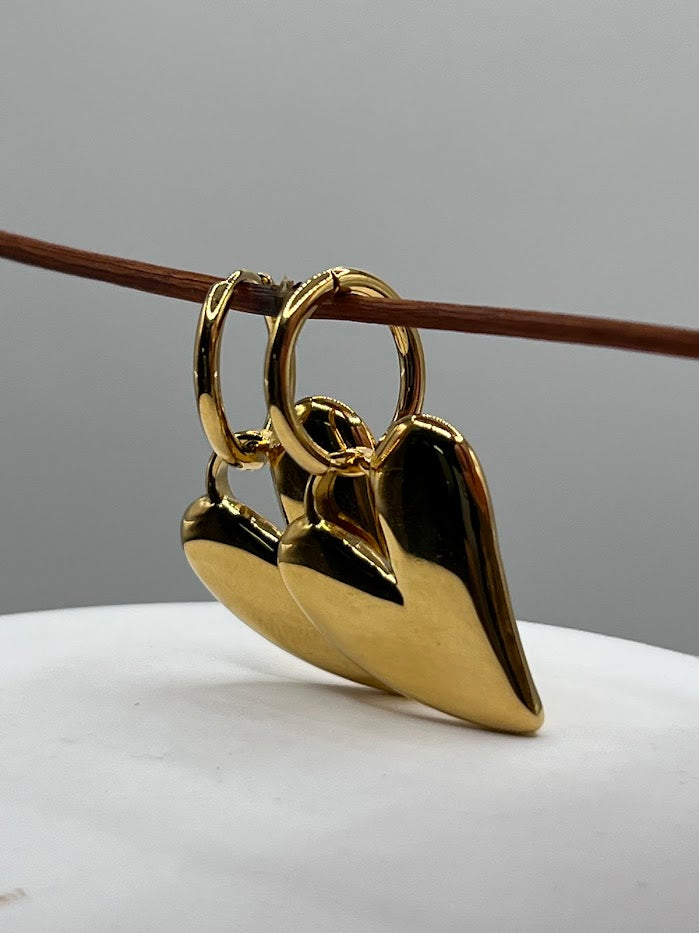 Amora Earrings - Vie Jewelry