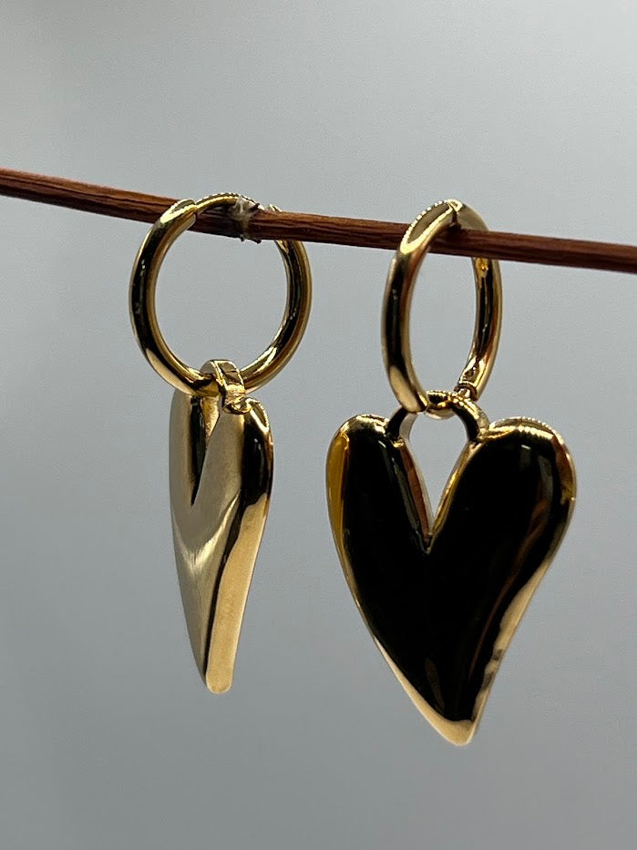 Amora Earrings - Vie Jewelry