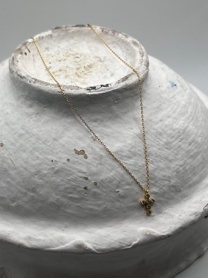 Cross Necklace - Vie Jewelry
