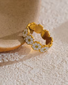 Dasi Ring - Vie Jewelry
