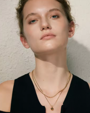Ilia Necklace - Vie Jewelry