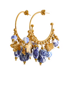 Fleur Éclat Flower Drop Earrings.