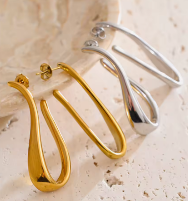 Curve Earrings