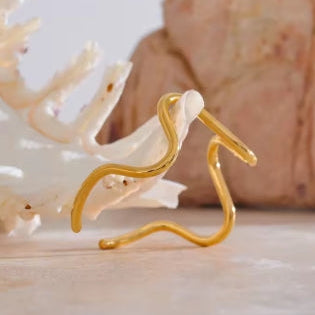 Catch a Wave Bangle - Vie Jewelry