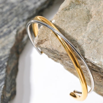 Allastair Bangle - Vie Jewelry