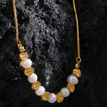 Annae Necklace - Vie Jewelry