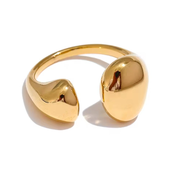 Fairmont Ring - Vie Jewelry