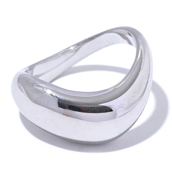 Rosi Ring - Vie Jewelry