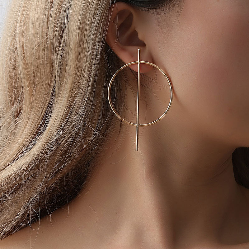 Casey Earrings - Vie